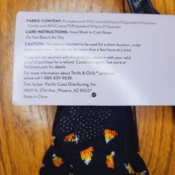 🐾 NEW Thrills & Chills Pet Socks S/M - Picture 4 of 5